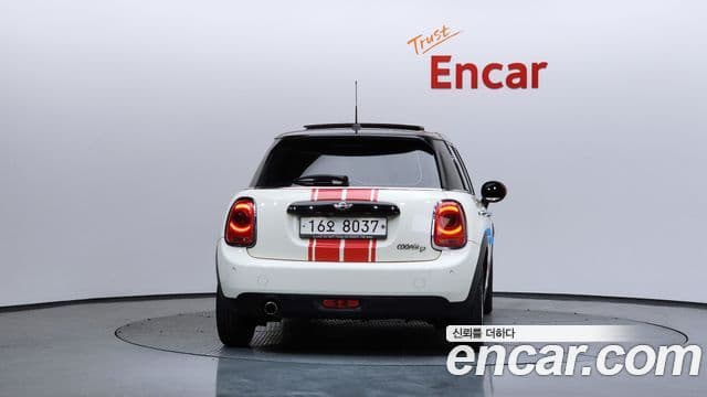 Mini Cooper D 3세대, 2017 4