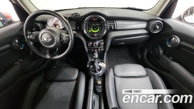 Mini Cooper D 3세대, 2017 7