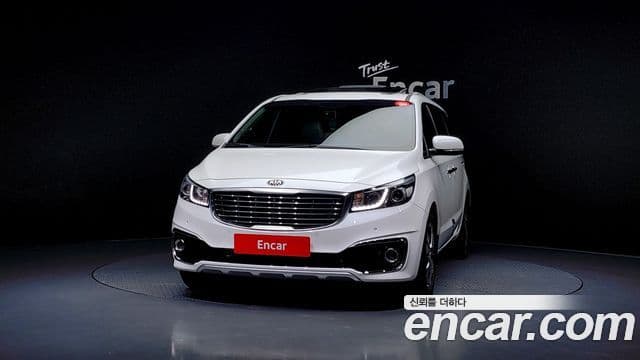Kia All New Carnival Noblesse, 2016 3