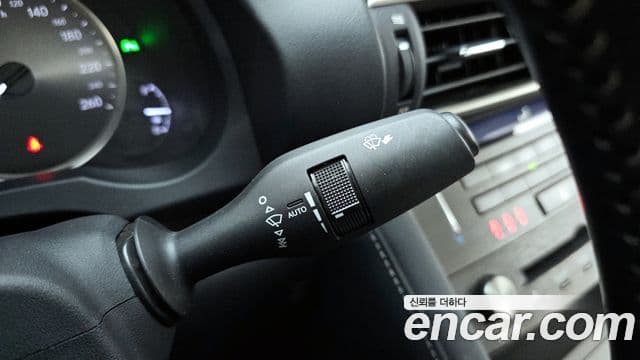 Lexus New IS300 Supreme, 2019 16