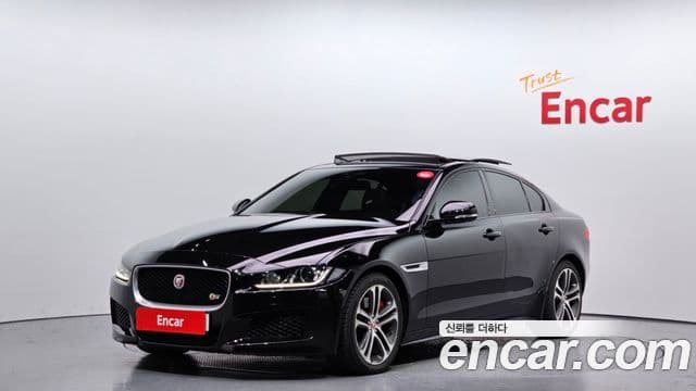 Jaguar XE 3.0 SC S, 2016 1