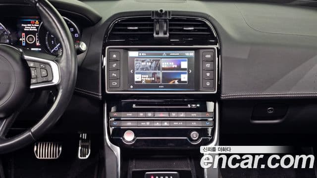 Jaguar XE 3.0 SC S, 2016 14