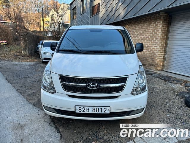 Hyundai Grand Starex CVX Deluxe, 2015 3