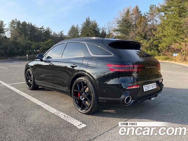 Genesis GV70, 2024 3