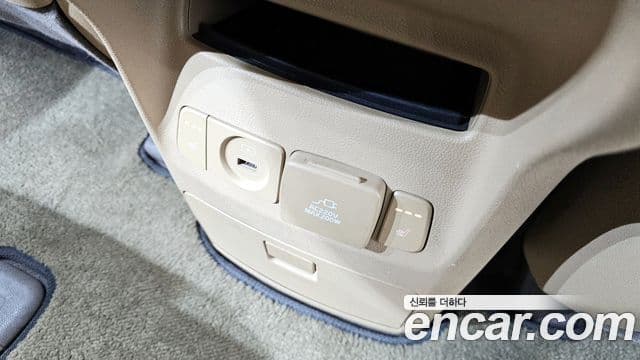 Kia All New Carnival Noblesse, 2017 19