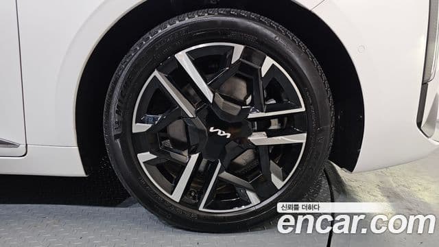 Kia The / новый New K8 Noblesse, 2025 все фото