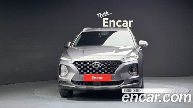 Hyundai Santa Fe TM Exclusive Special, 2019 3