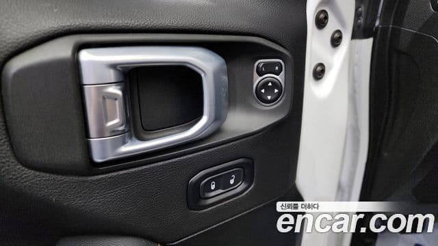 Jeep Wrangler (JL) 2.0 Rubicon Power top 4도어, 2020 17