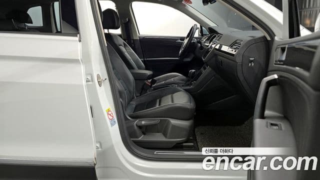 Volkswagen Tiguan 2세대 Premium, 2020 11