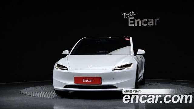 Tesla модель 3, 2024 3