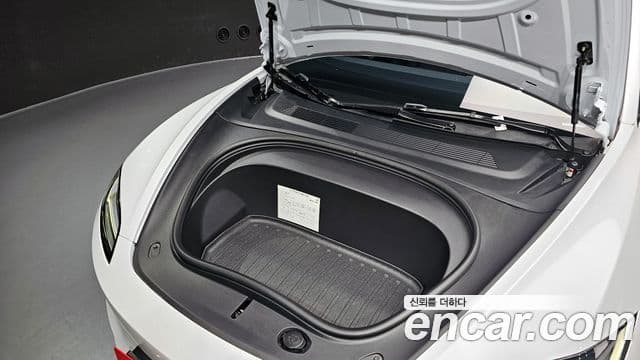 Tesla модель 3, 2024 6