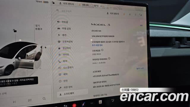 Tesla модель 3, 2024 17