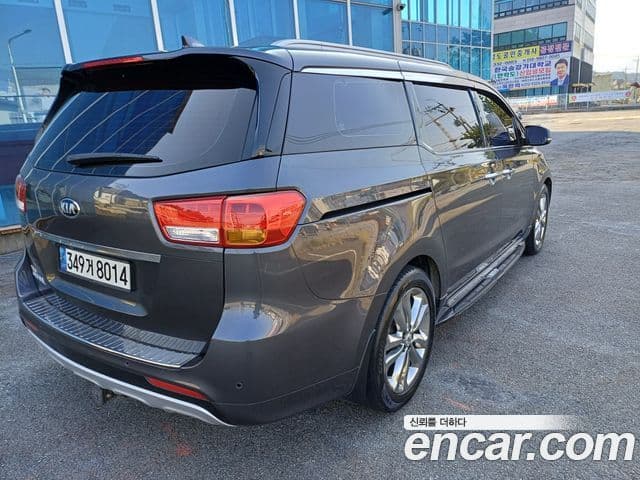 Kia All New Carnival Prestige, 2017 3