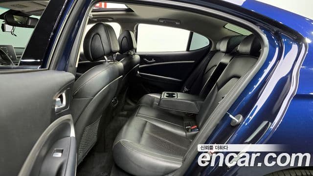 Genesis G70 Advanced, 2018 12