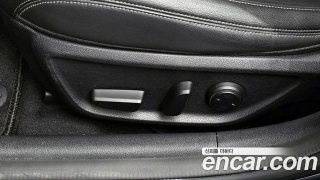 Genesis G70 Advanced, 2018 18