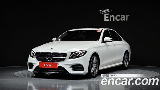 Mercedes-Benz E-класс W213 AMG Line, 2019 1