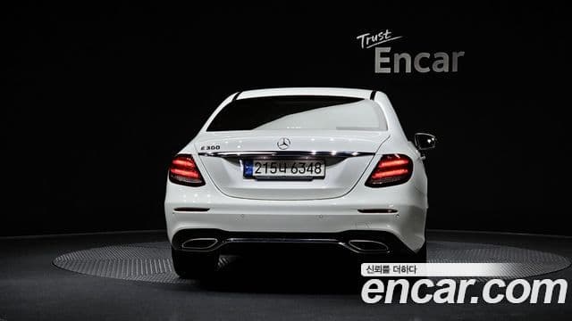 Mercedes-Benz E-класс W213 AMG Line, 2019 4