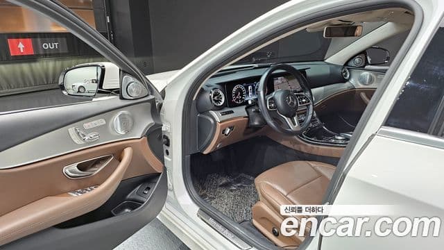 Mercedes-Benz E-класс W213 AMG Line, 2019 11