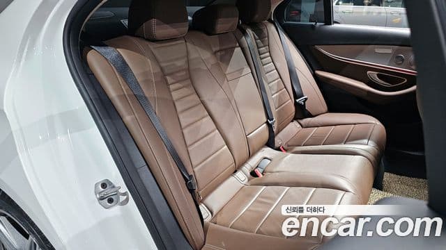 Mercedes-Benz E-класс W213 AMG Line, 2019 12