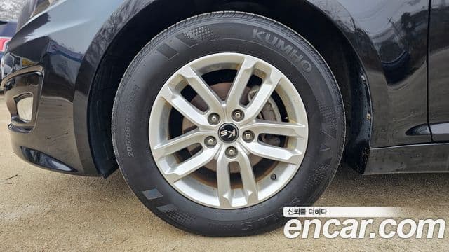 Kia K5 LPI Deluxe, 2013 все фото