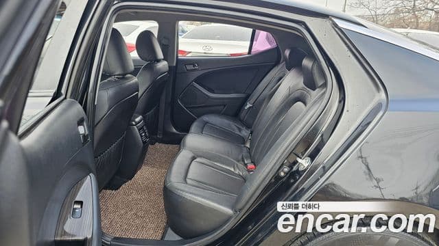 Kia K5 LPI Deluxe, 2013 11