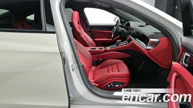 Porsche Panamera (971), 2021 11