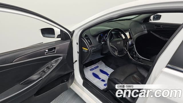 Hyundai Sonata гибрид Premier, 2012 10