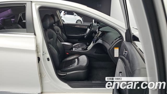 Hyundai Sonata гибрид Premier, 2012 12