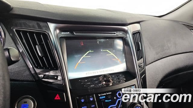 Hyundai Sonata гибрид Premier, 2012 18