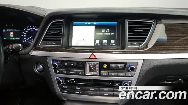 Genesis G80 Luxury, 2018 15