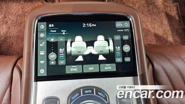 Genesis G90 (RS4) бензин 3.5 турбо AWD, 2023 18