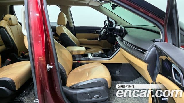 Kia Carnival 4세대 Signature, 2021 11