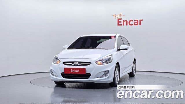 Hyundai Accent(новый кузов / новое поколение) Modern, 2015 3