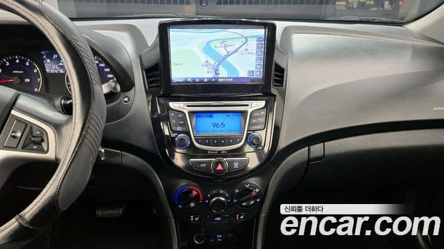 Hyundai Accent(новый кузов / новое поколение) Modern, 2015 17