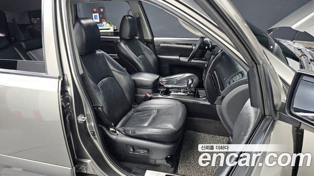 Kia Mohave 2WD KV300, 2012 10