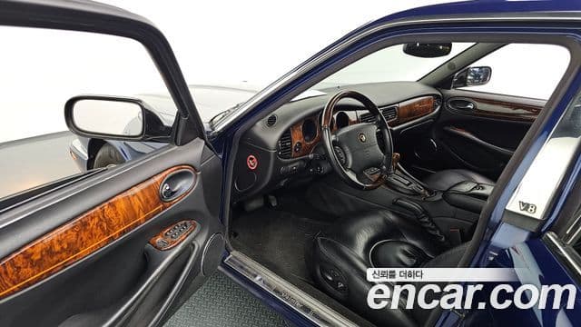 Jaguar 다임러, 2002 11