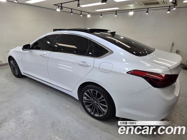 Hyundai Genesis DH Modern, 2014 2