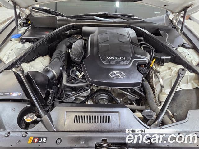 Hyundai Genesis DH Modern, 2014 6