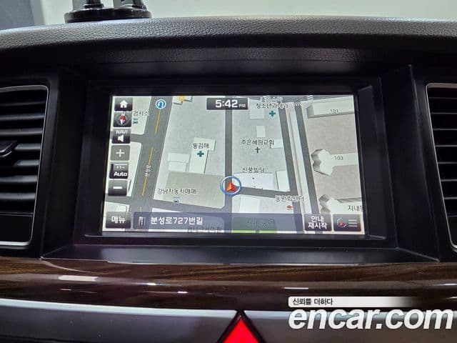 Hyundai Genesis DH Modern, 2014 11