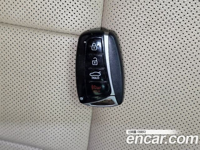 Hyundai Genesis DH Modern, 2014 18