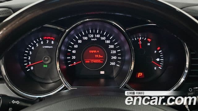 Kia K5 Prestige, 2011 8