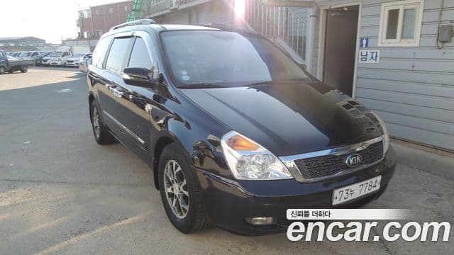 Kia Carnival R люксовая версия, 2014 3