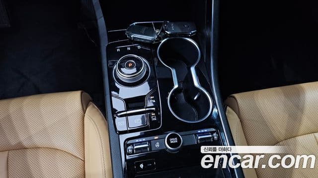 Kia K5 гибрид 3세대 Noblesse, 2022 9