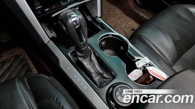 Ford Explorer 5세대, 2015 9