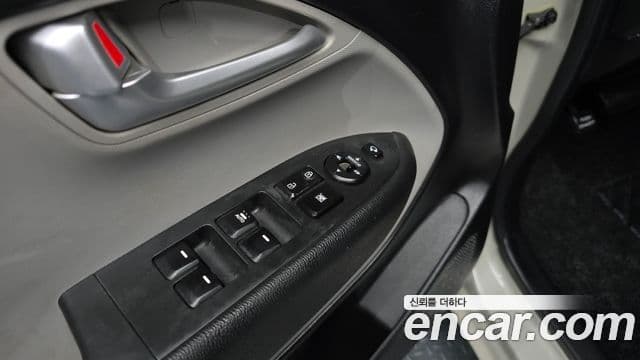 Kia Ray Luxury, 2016 17