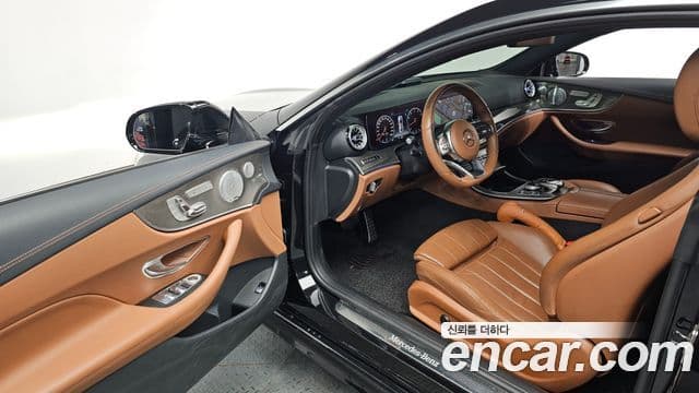 Mercedes-Benz E-класс W213 E450 4MATIC купе, 2020 11