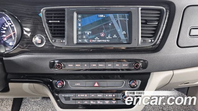 Kia The / новый New Carnival Special, 2019 15