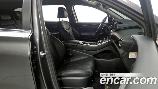 Hyundai The / новый New Santa Fe Exclusive, 2023 10