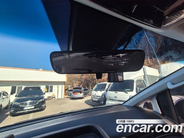 Hyundai Staria Modern, 2023 12