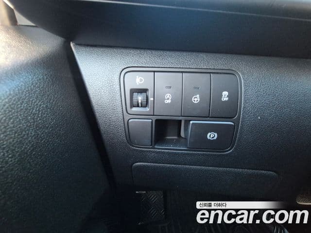 Hyundai Staria Modern, 2023 15